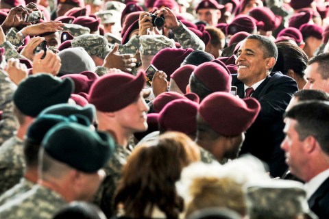 President Obama greets servicemembers