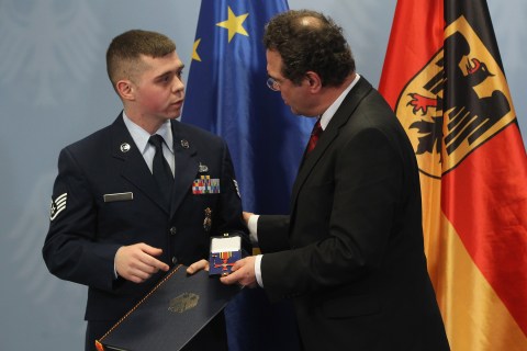 U.S. Soldiers Awarded For Bravery In Frankfurt Attack