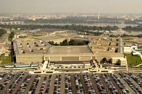 US_Navy_030926-F-2828D-405_Aerial_view_of_the_Pentagon_