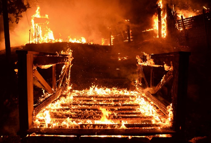 Powerhouse Wildfire in California