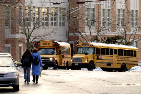Students arrive at the Horace Mann School on February 4, 200